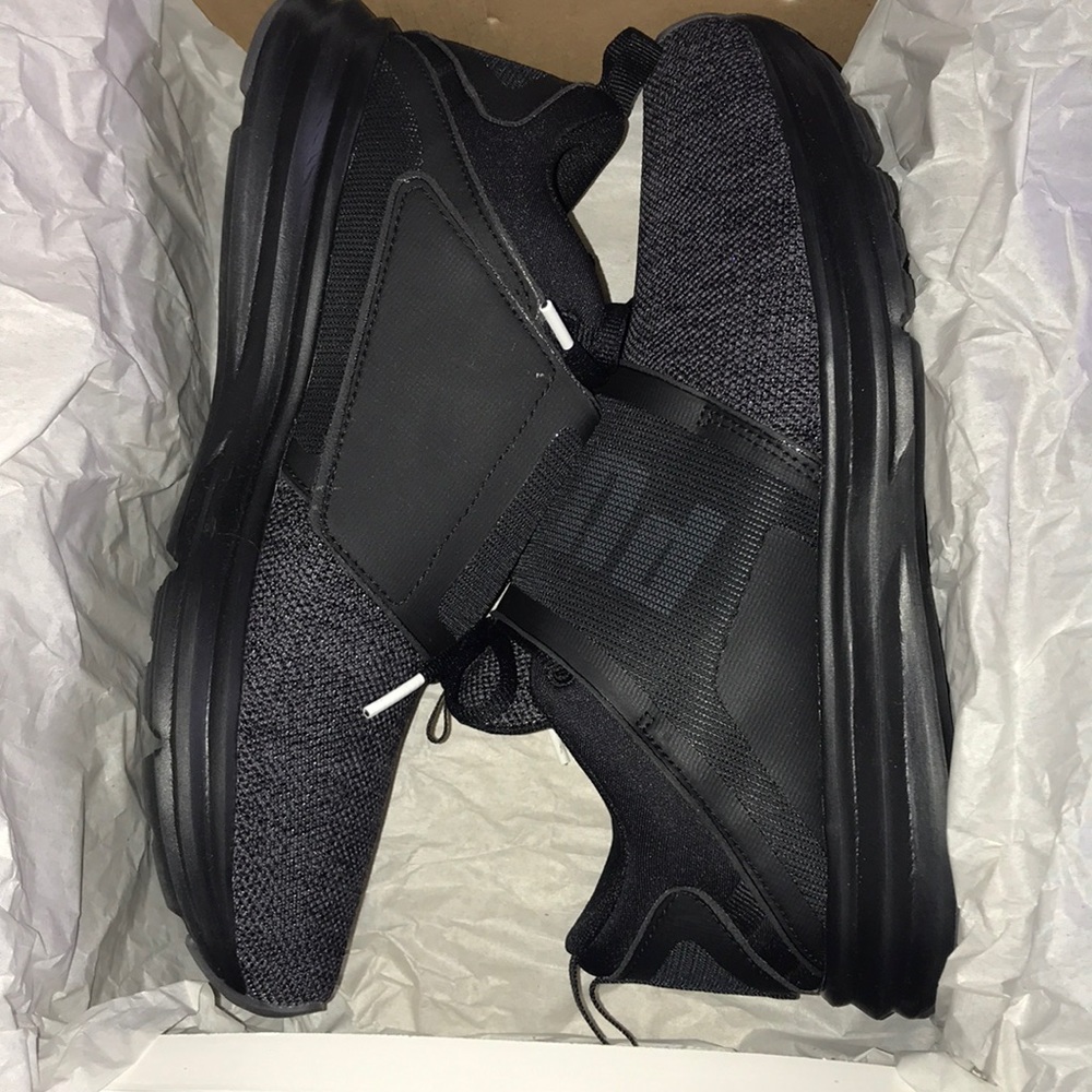 Puma Enzo strap knit